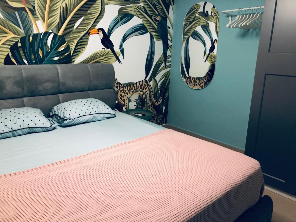 Carmel Beach Luxury Apartment Хайфа Екстер'єр фото